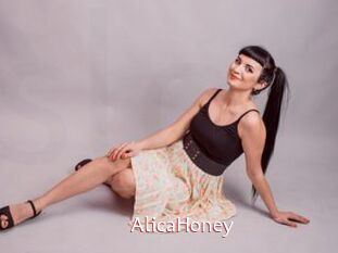 AlicaHoney