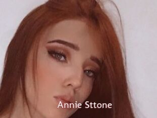 Annie_Sttone
