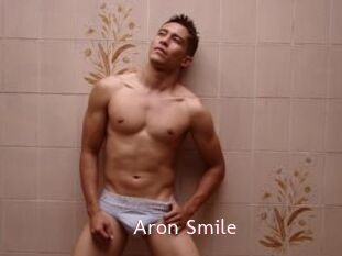 Aron_Smile