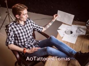 A0TattooedTomas