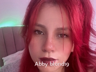 Abby_blond19