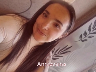 Annievanss