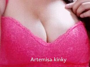 Artemisa_kinky