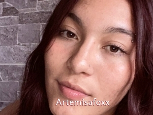 Artemisafoxx