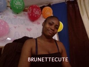 BRUNETTECUTE
