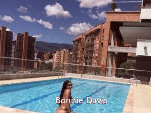 Bonnie_Davis