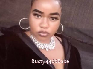 Busty44ddBabe