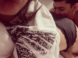Couple_Wild
