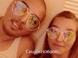 Couple2106900