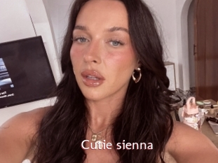 Cutie_sienna