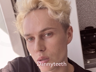 Dannyteeth