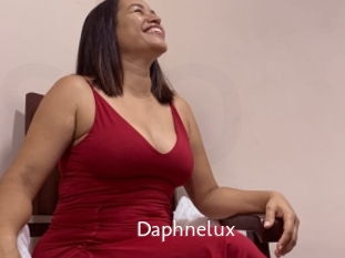 Daphnelux