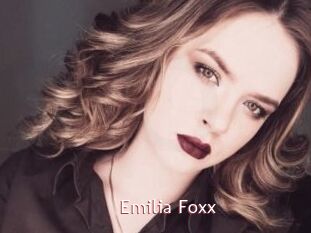 Emilia_Foxx