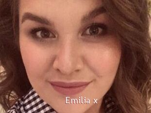 Emilia_x