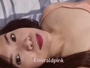 Emeraldpink