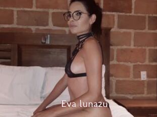 Eva_luna2u