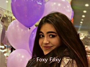 Foxy_Foxy