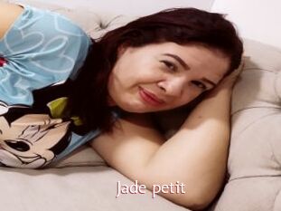 Jade_petit