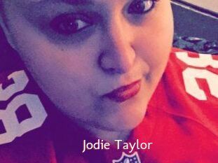 Jodie_Taylor
