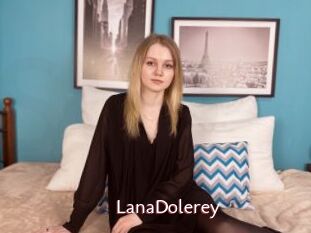 LanaDolerey
