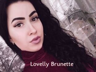 Lovelly_Brunette