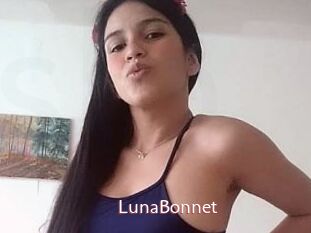 LunaBonnet
