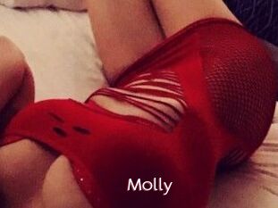 M0lly
