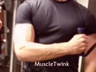 MuscleTwink