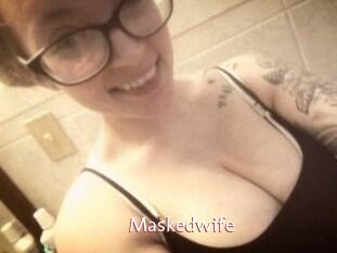 Maskedwife