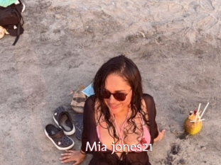 Mia_jones21