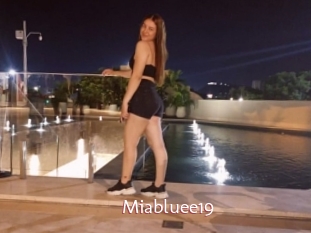 Miabluee19