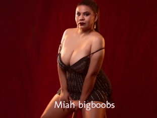 Miah_bigboobs