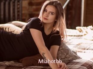 Miahotbb