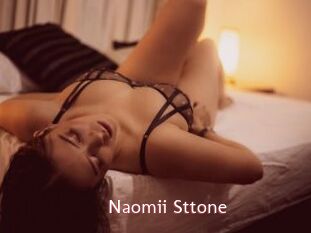 Naomii_Sttone