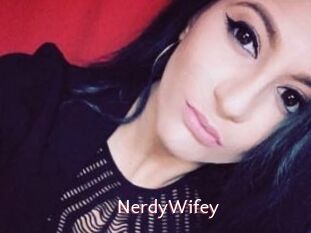 NerdyWifey