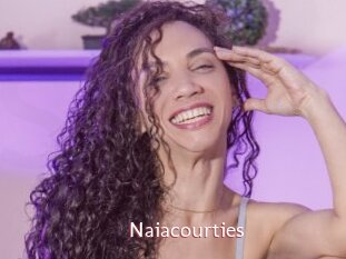 Naiacourties