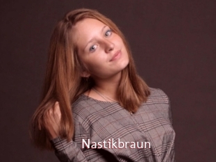 Nastikbraun