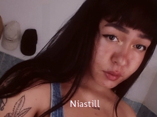 Niastill