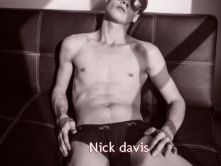 Nick_davis