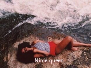 Ninie_queen
