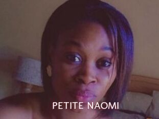 PETITE_NAOMI