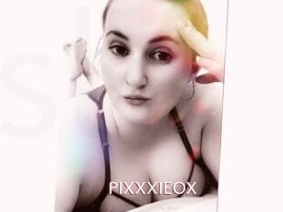 PIXXXIEOX