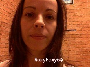RoxyFoxy_69