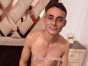 Robin_moon