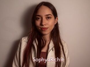 SophyaRichie