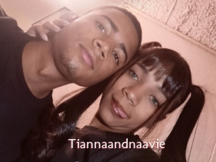 Tiannaandnaavie