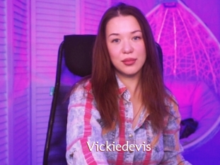 Vickiedevis